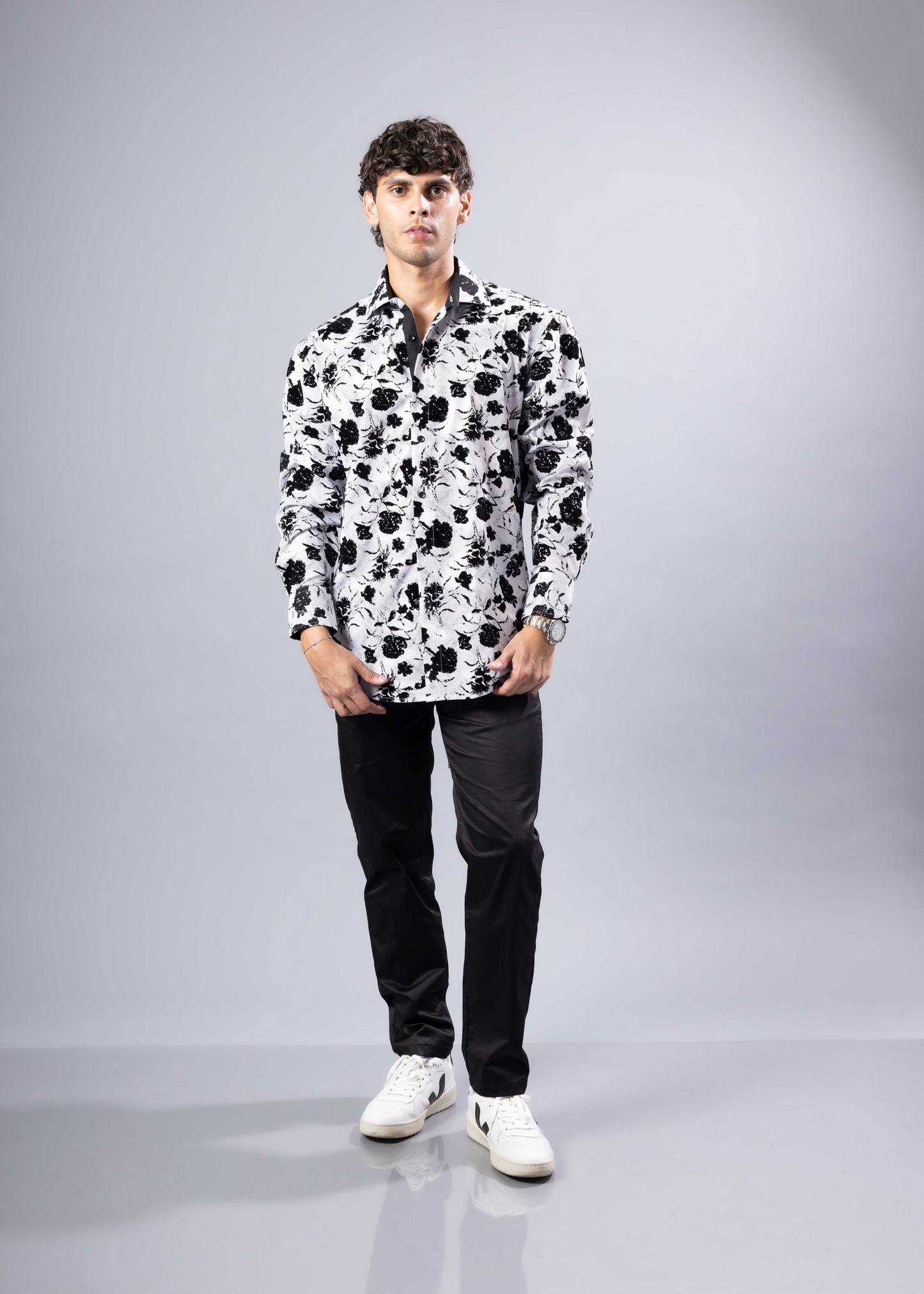 BESPOKE FLOCKED ROSES L/S BUTTON DOWN - WHITE