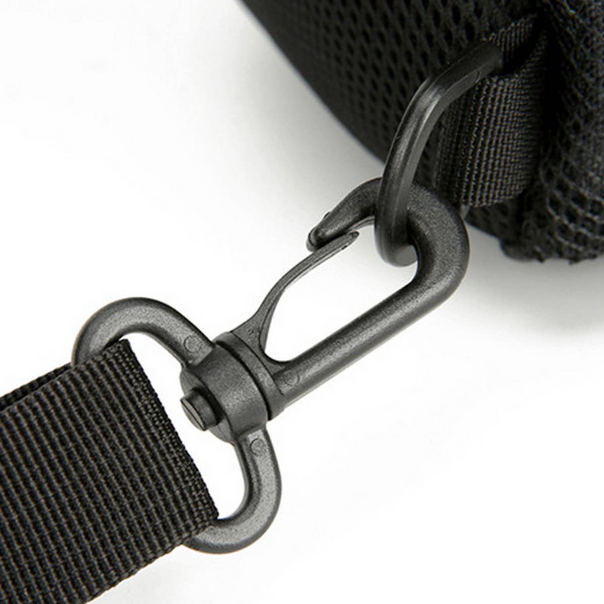 ACCITY WATER-REPELLENT LARGE MESSENGER BAG