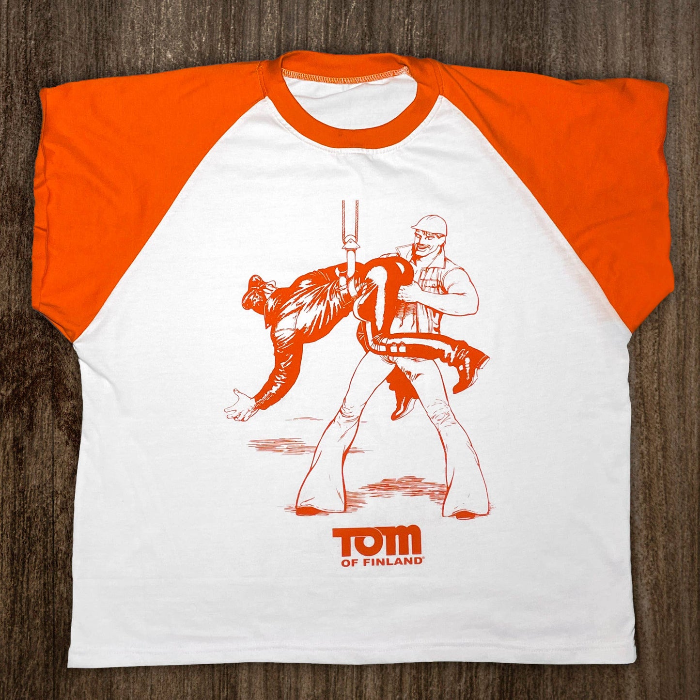 PEACHY KINGS "HOOK-UP" T-SHIRT