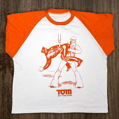 PEACHY KINGS "HOOK-UP" T-SHIRT