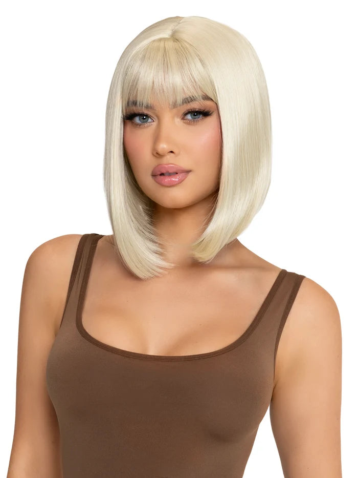 LEG AVENUE ANGLED BOB WIG - BLONDE
