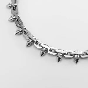 RARE ROMANCE SPIKED OUT CHAIN SILVER