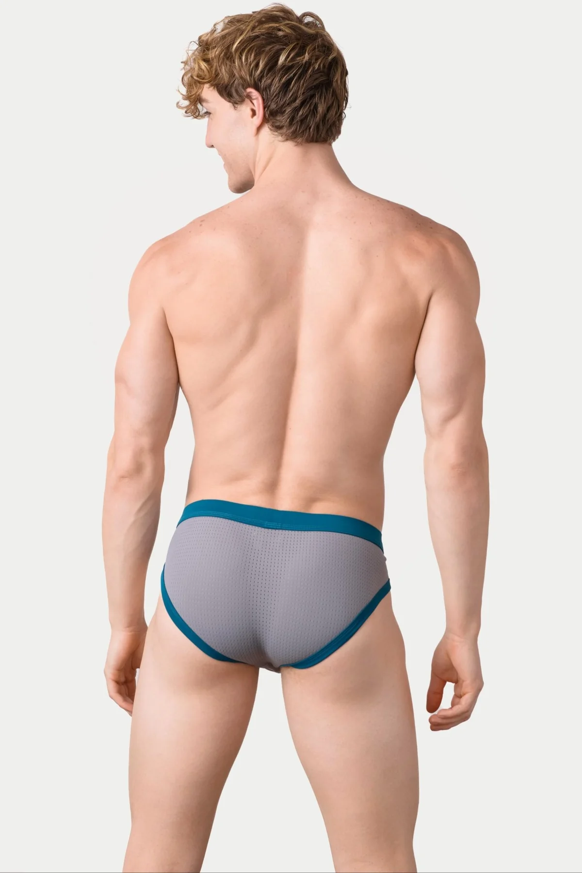 AWRY AERO BRIEF - GREY