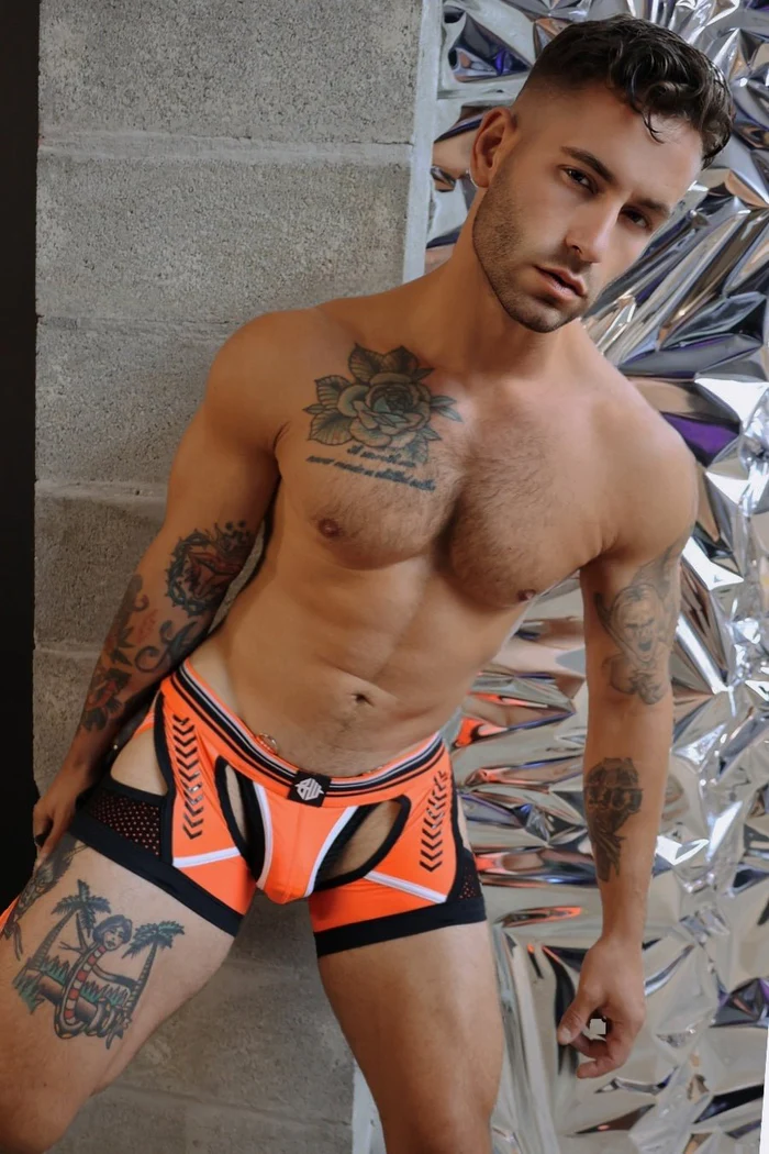 BREEDWELL CIRCUIT BREAKER CHOCK - NEON ORANGE