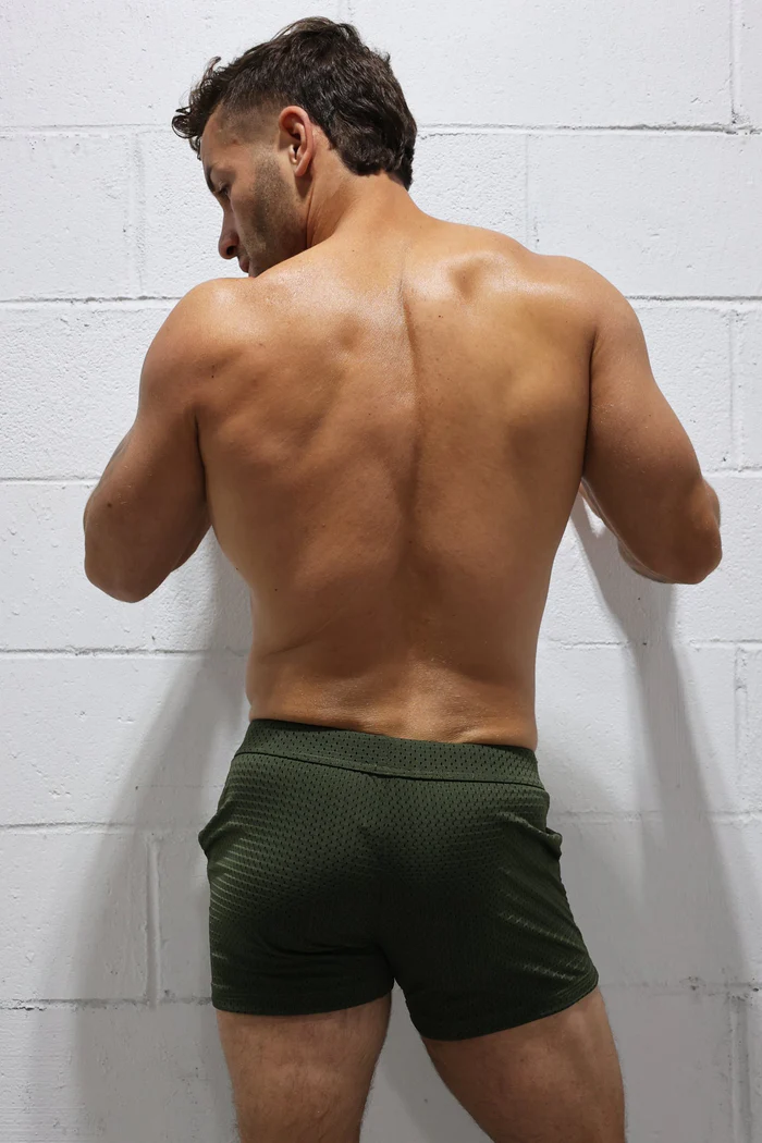 BREEDWELL CRUISER SHORT - ARMY GREEN