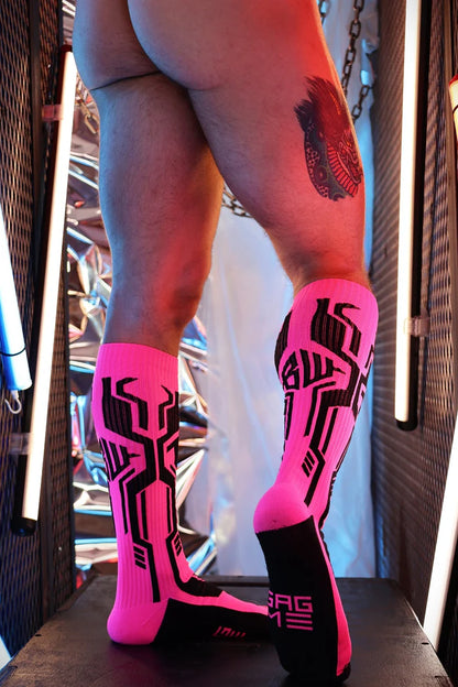 BREEDWELL CYBER SOCKS - NEON PINK