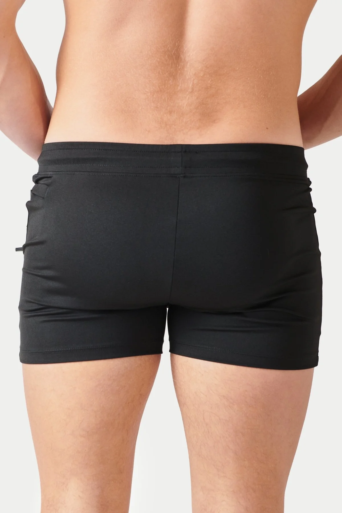 AWRY FREESTYLE SHORT - BLACK