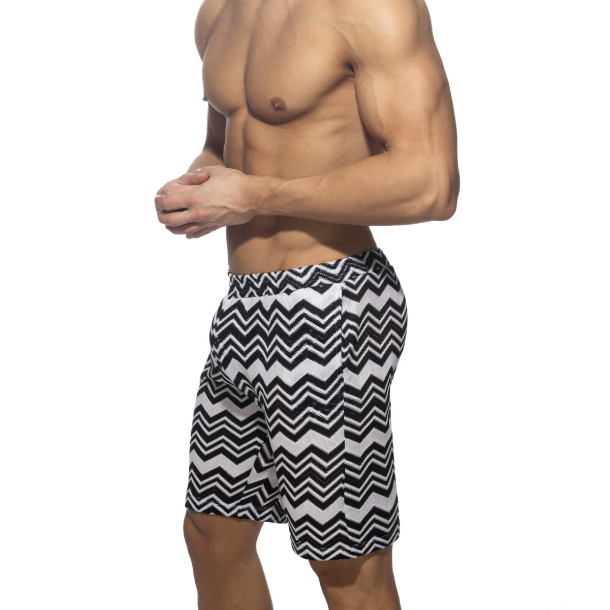 ADDICTED ISPARTA BERMUDA SHORT - BLACK/WHITE