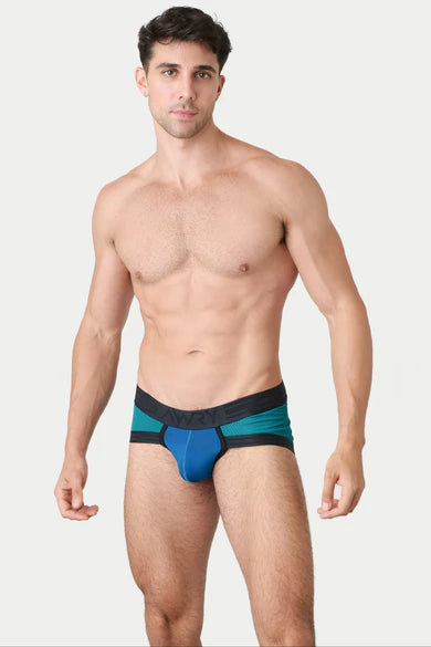 AWRY LIFT BRIEF - BLUE LAGOON