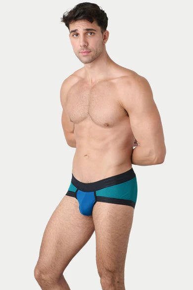 AWRY LIFT BRIEF - BLUE LAGOON