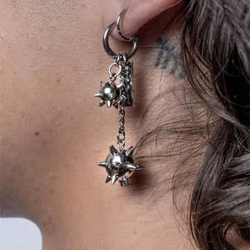 RARE ROMANCE TRICHARM SPIKEBALL EARRING