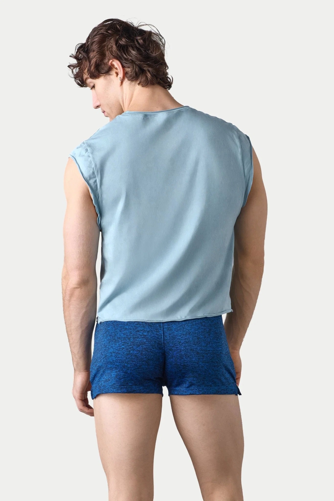 AWRY RAW CROP TEE - SOFT BLUE