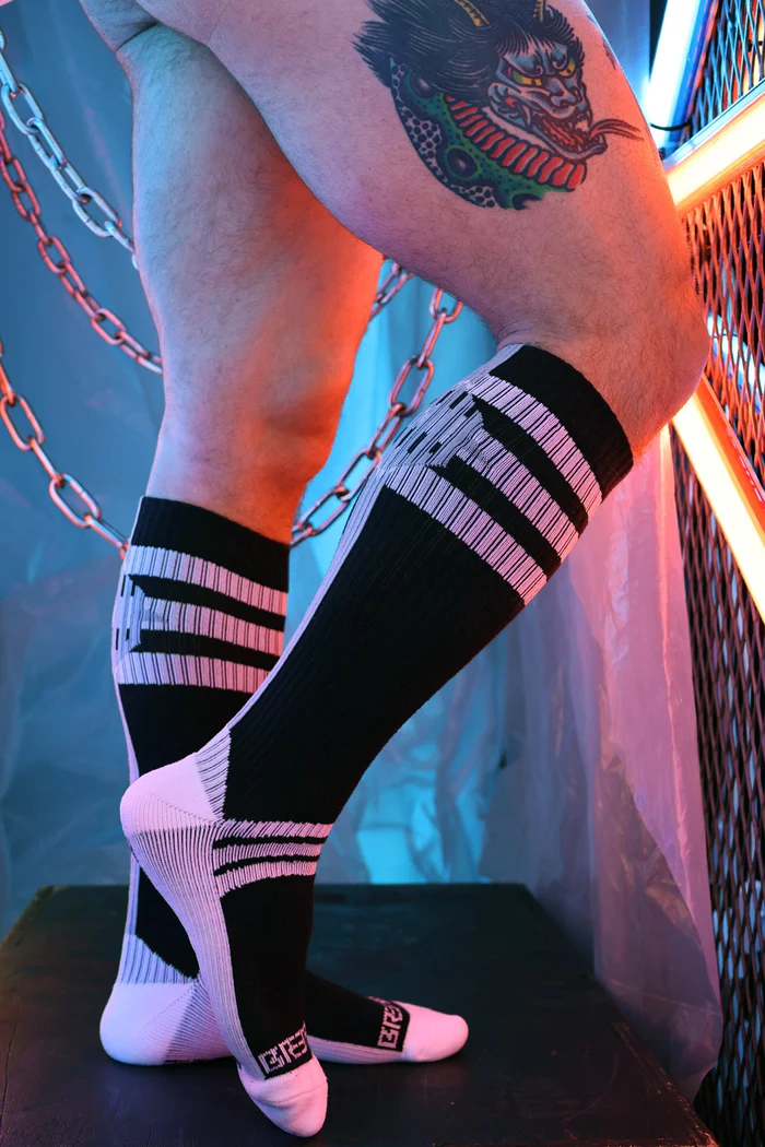 BREEDWELL RETRO REMIX SOCKS - BLACK