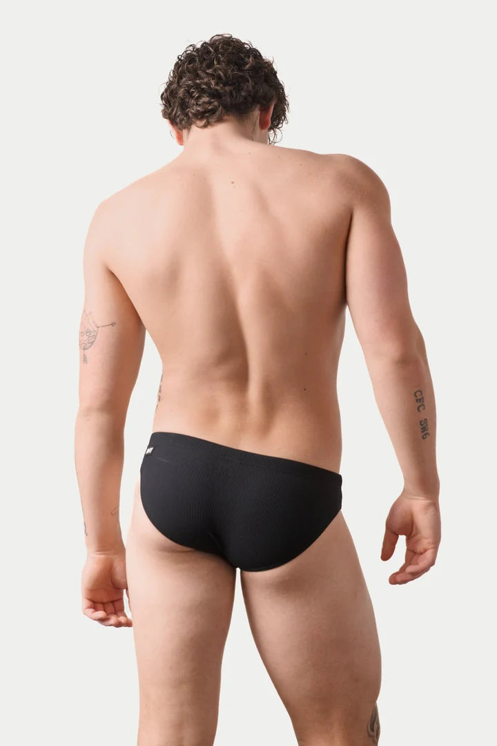 AWRY SURGE SWIM BRIEF - BLACK